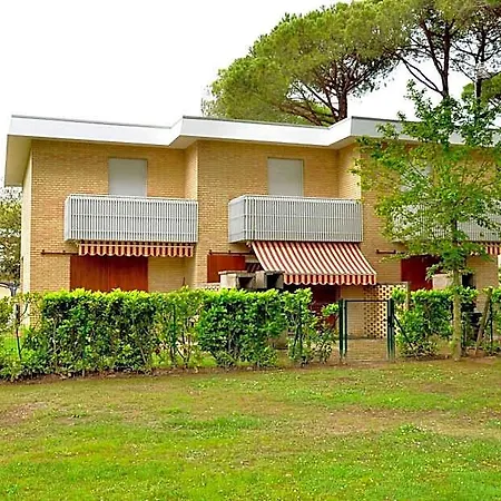 Elegant Villa, Near The By Beahost Bibione